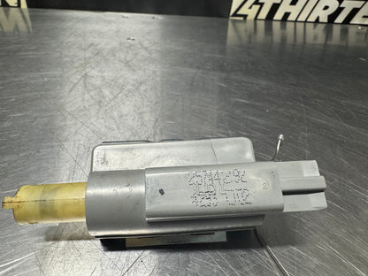 05-13 C6 CORVETTE FUEL DOOR RELEASE ACTUATOR 25744292 OEM #N118