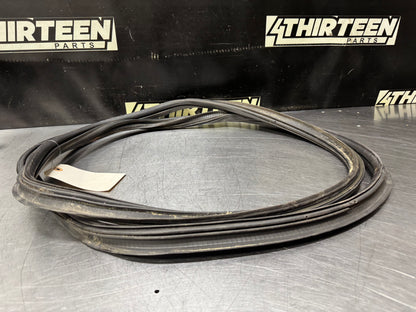 04-06 PONTIAC GTO TRUNK SEAL WEATHER STRIP OEM #N716