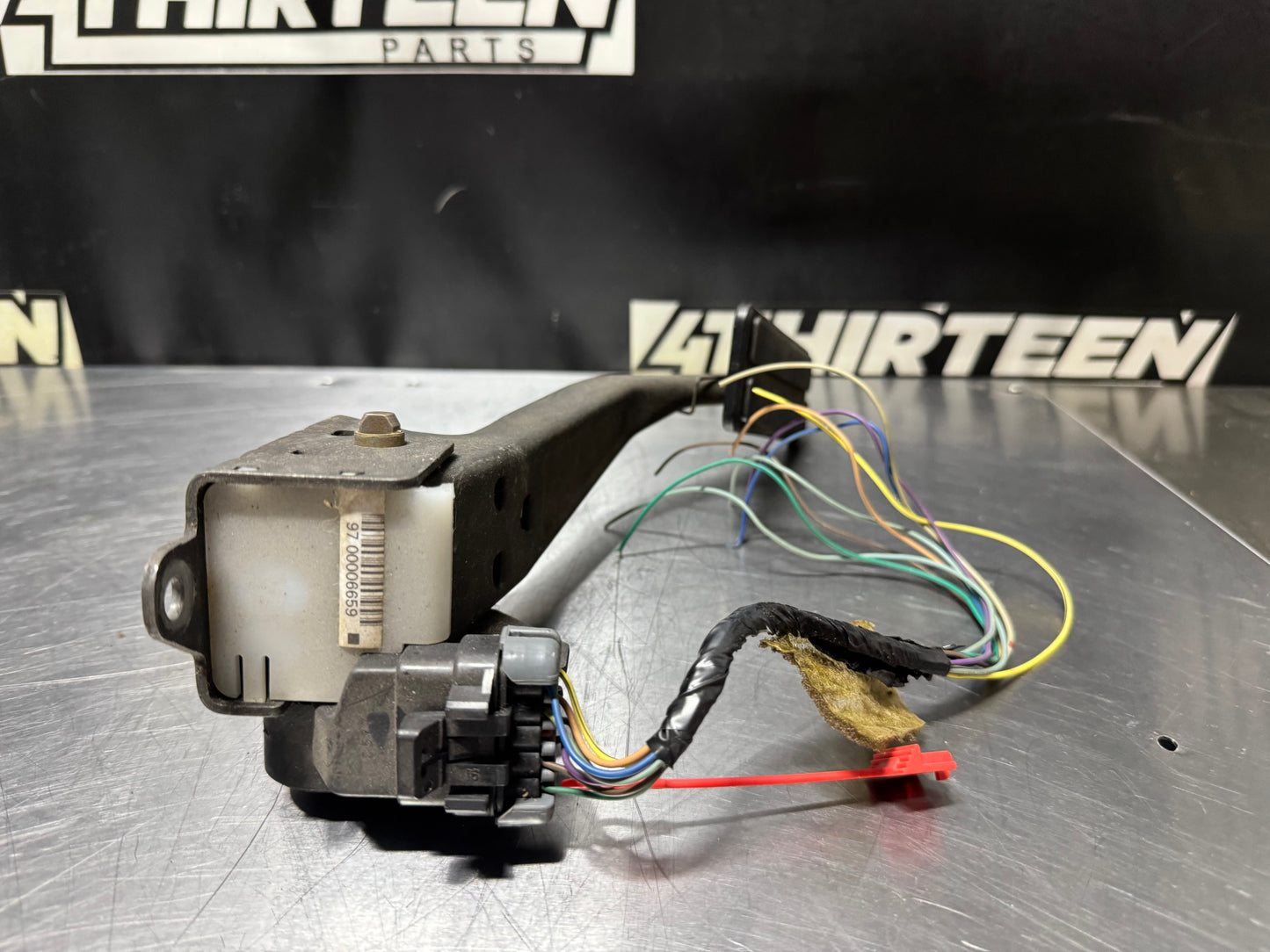 1997 - 2004 CORVETTE C5 LS1 DBW THROTTLE GAS PEDAL OEM #N172