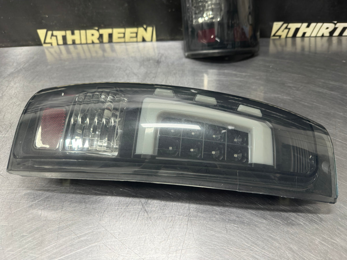 AFTERMARKET LED TAIL LIGHTS FOR 99-2006 02 CHEVY SILVERADO 1500 2500 3500 #X19