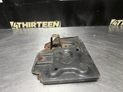 04-06 PONTIAC GTO BATTERY TRAY OEM #N317