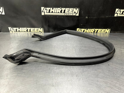 01-04 C5 Z06 FRC CORVETTE LH DRIVER  DOOR SEAL OEM #N848