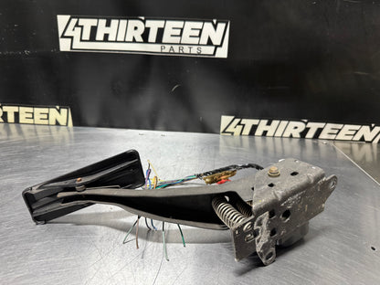 1997 - 2004 CORVETTE C5 LS1 DBW THROTTLE GAS PEDAL OEM #N172