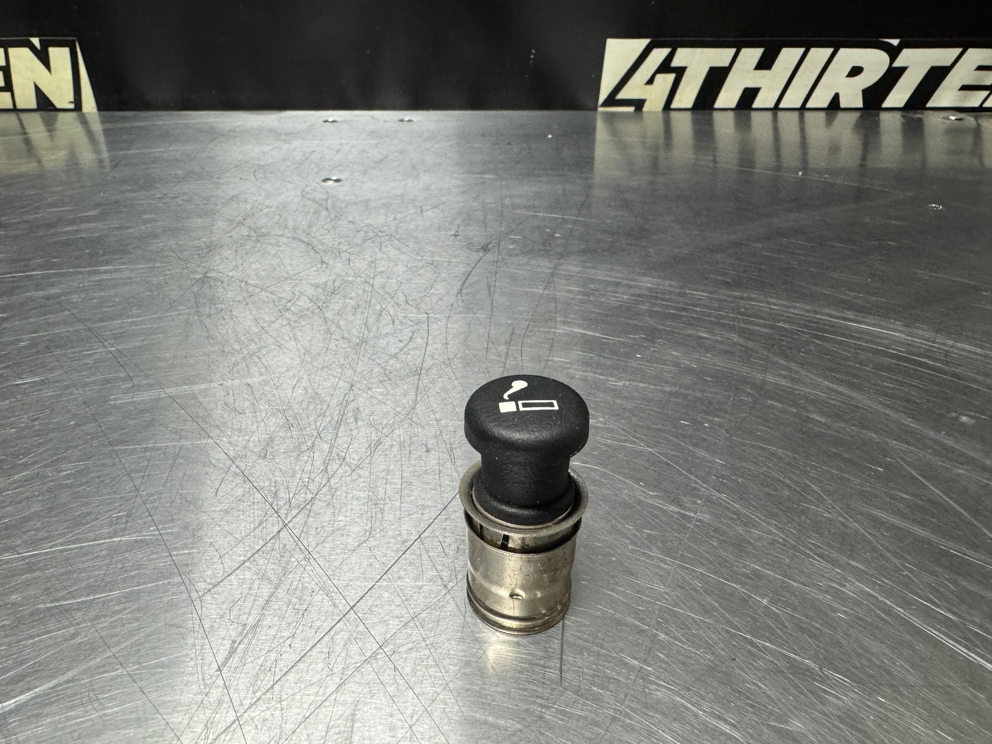 97-04 C5 CORVETTE CIGARETTE LIGHTER ELEMENT OEM #N163