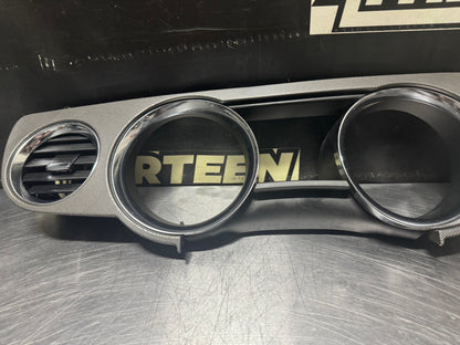 10-14 FORD MUSTANG GT SPEEDOMETER CLUSTER BEZEL AR33-63044D70-A OEM #N427