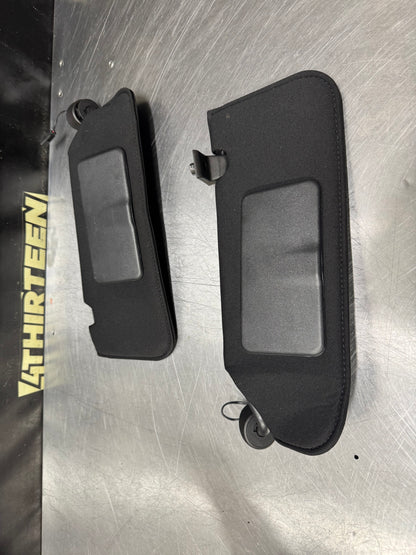 05-13 C6 CORVETTE SUNVISOR LIGHTED VANITY MIRROR PAIR