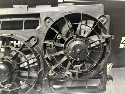 1993-97 CAMARO FIREBIRD TRANS AM GM DUAL RADIATOR FANS W/ SHROUD 22106035 #L489