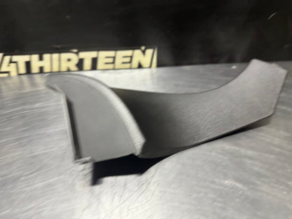 04-06 PONTIAC GTO RH CONSOLE TRIM OEM 92155334 #N299