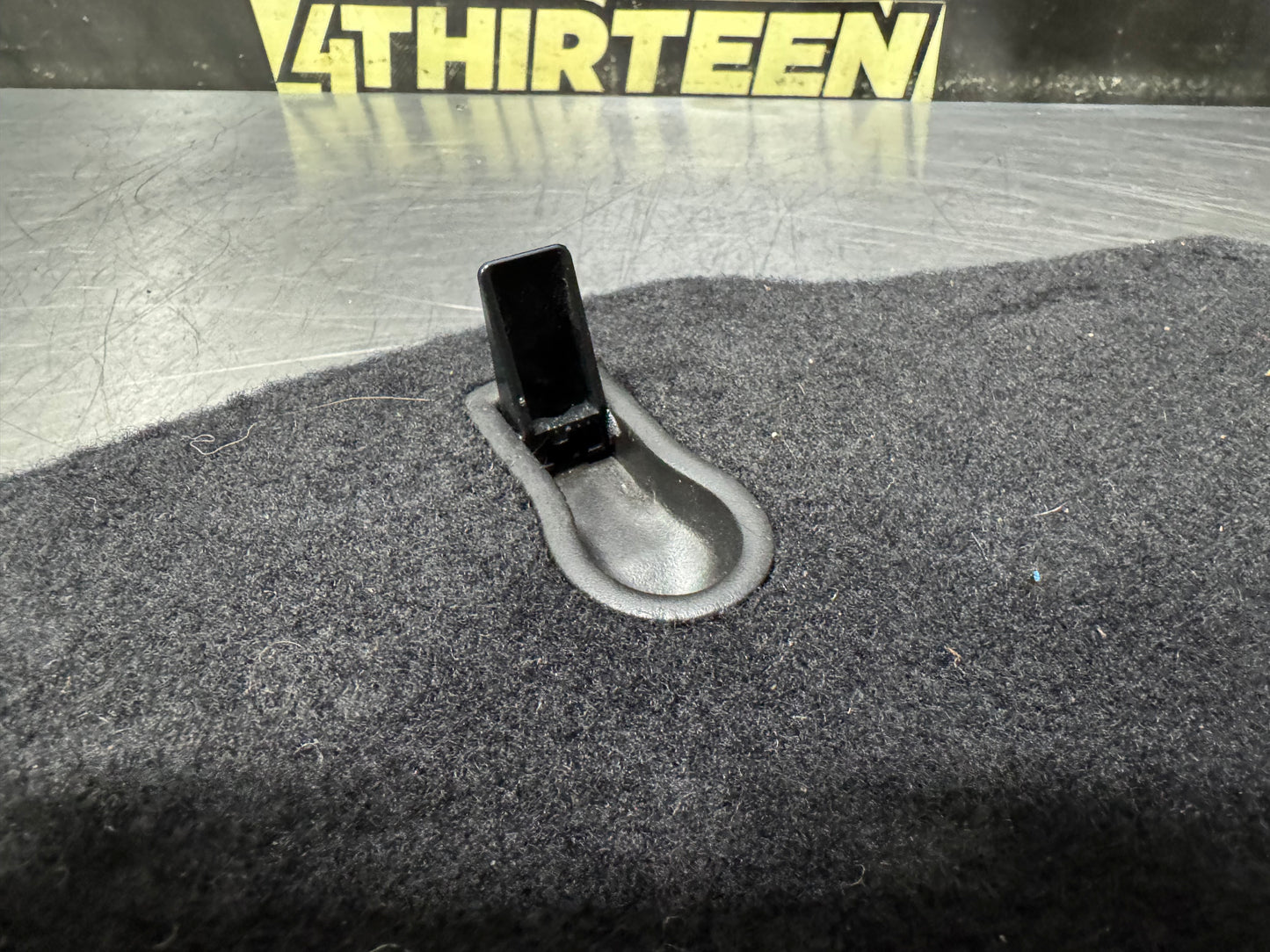 97-04 C5 CORVETTE REAR STORAGE COVER PASSENGER SIDE #N780