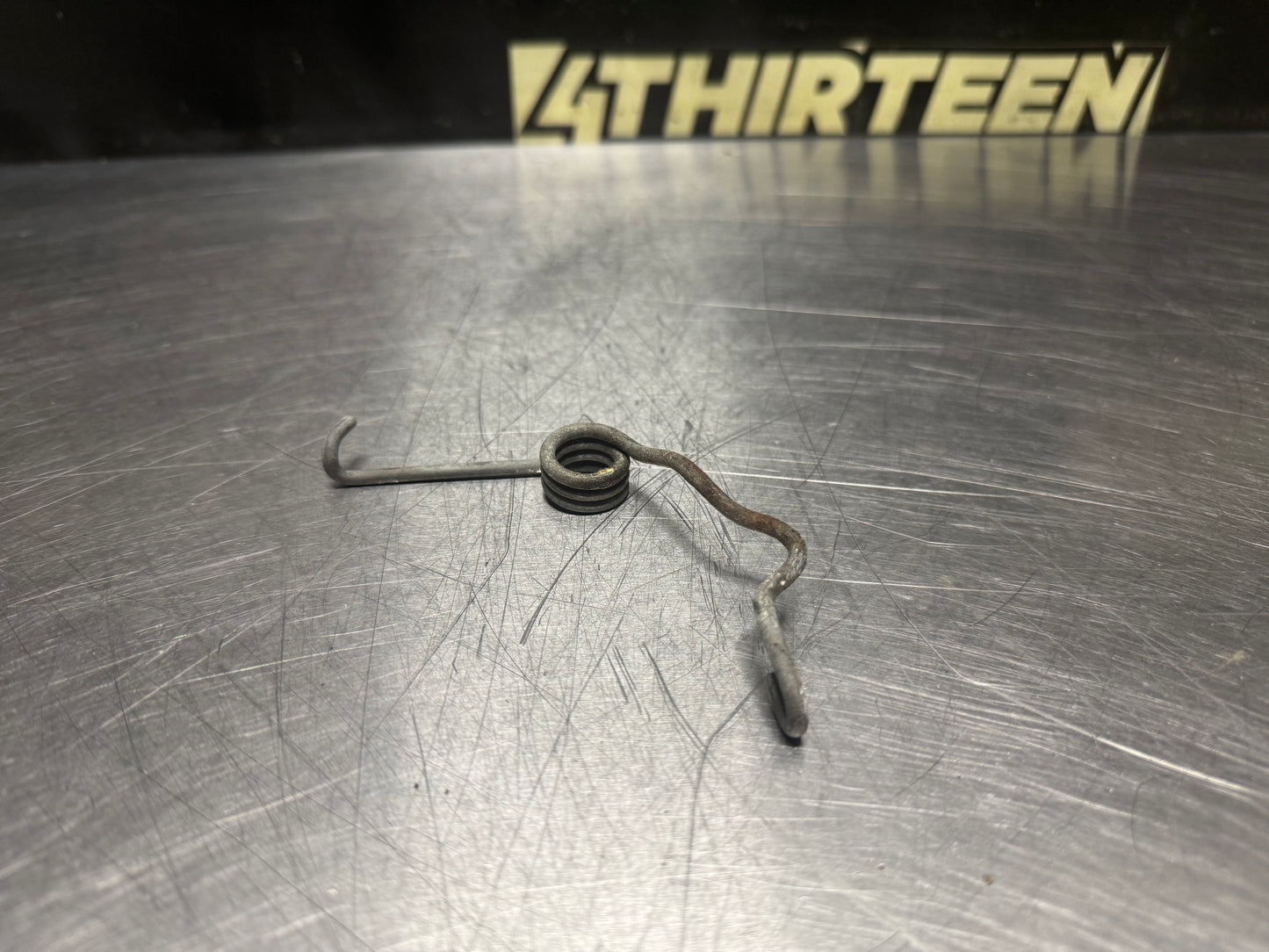 04-06 PONTIAC GTO HOOD LATCH SPRING OEM #N639