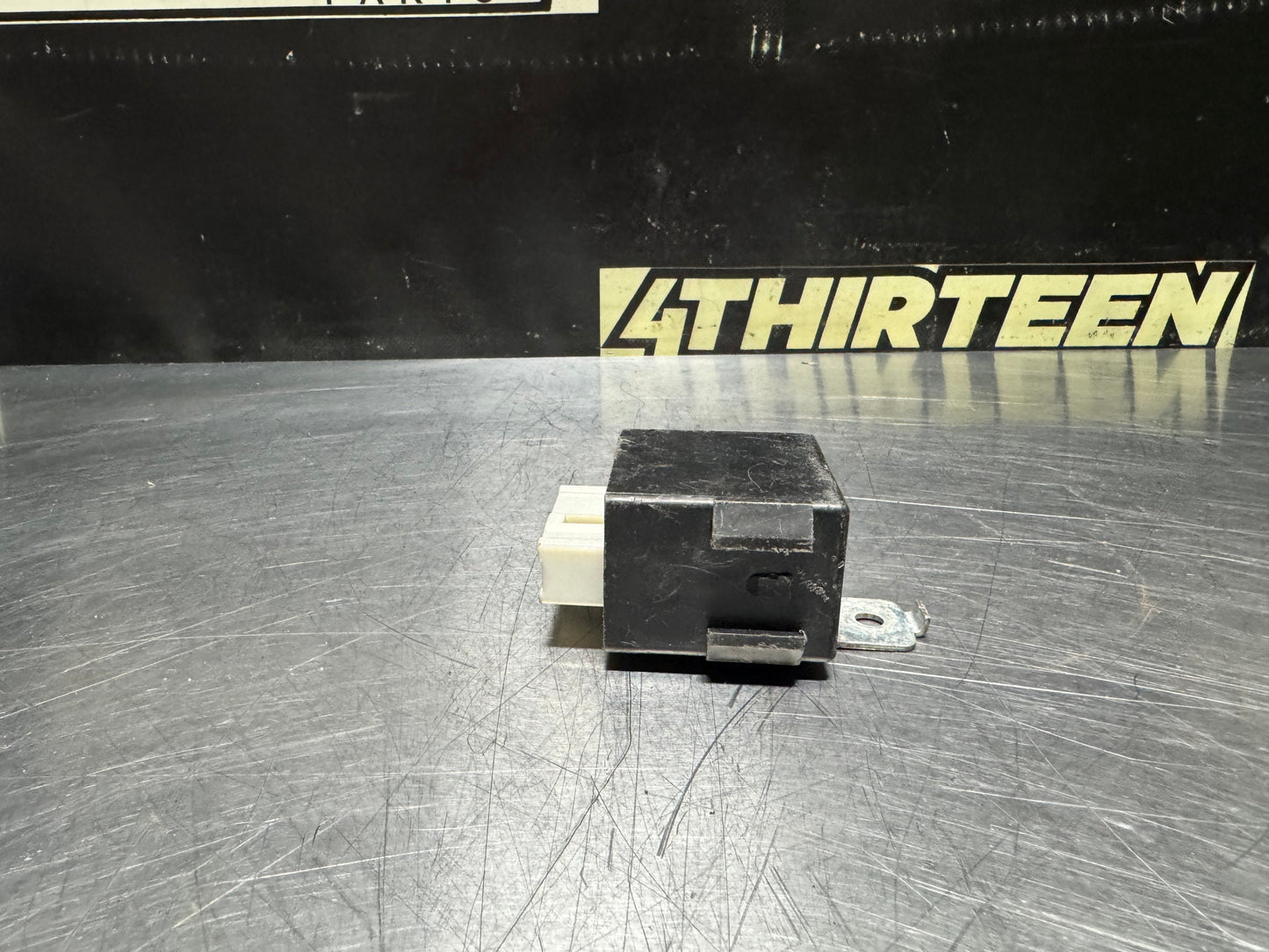 96-00 HONDA CIVIC FUEL PUMP MAIN RELAY RZ-0158 OEM #N671
