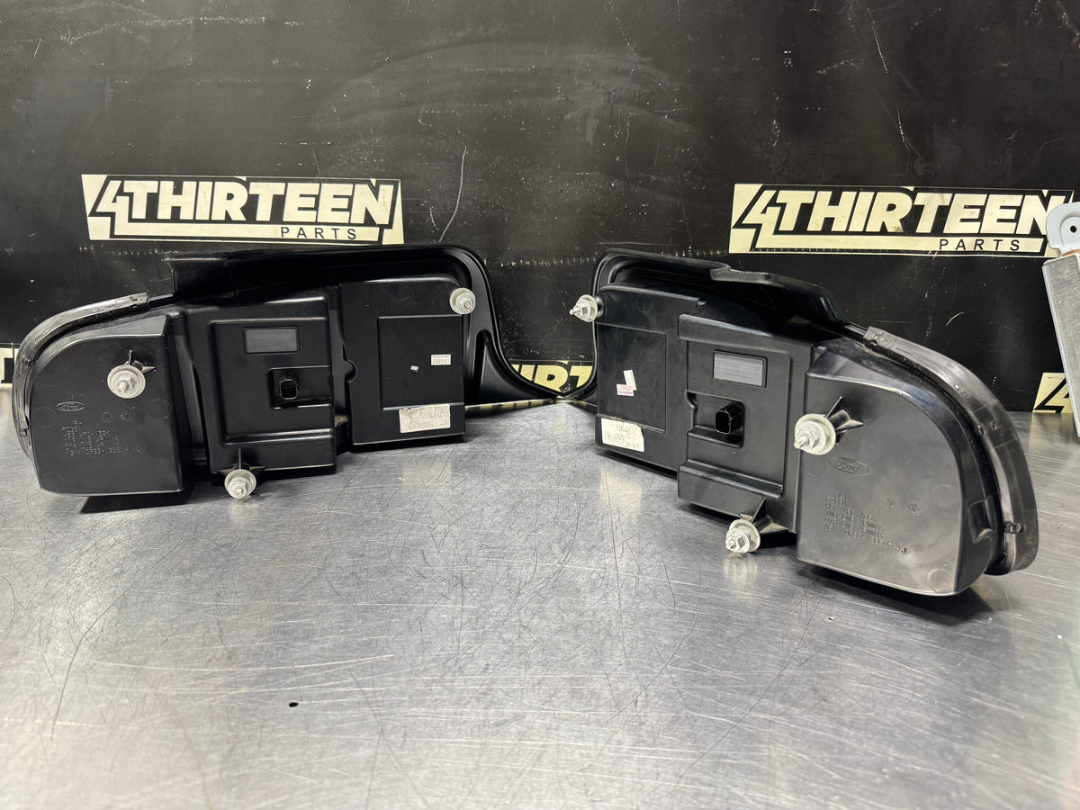 2014 MUSTANG GT TAIL LIGHTS OEM #V55