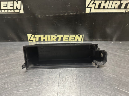 2004 PONTIAC GTO PCM BRACKET COVER 92117908 OEM #N572