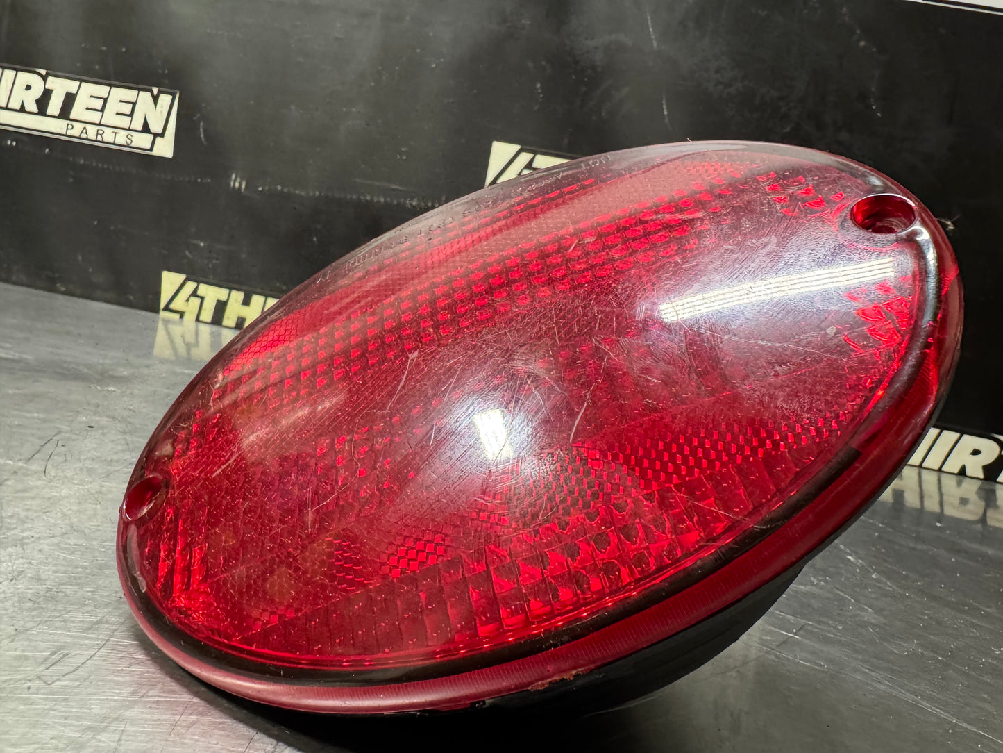 97-04 CORVETTE C5 LH TAIL BRAKE LIGHT OEM #N832