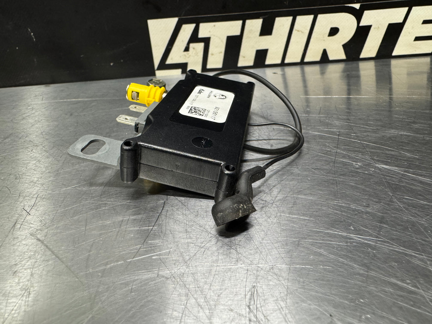04-06 PONTIAC GTO ANTENNA MODULE ASSEMBLY OEM 92156117 #L434