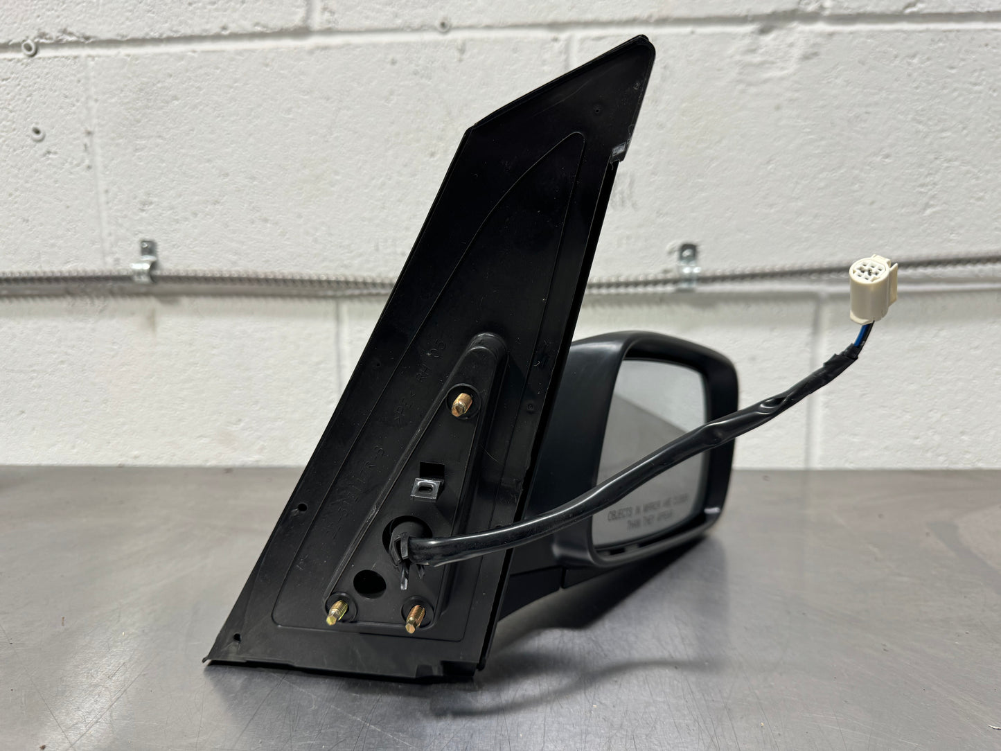 2005 TOYOTA PRIUS RH AFTERMARKET MIRROR WITH CAP #L37