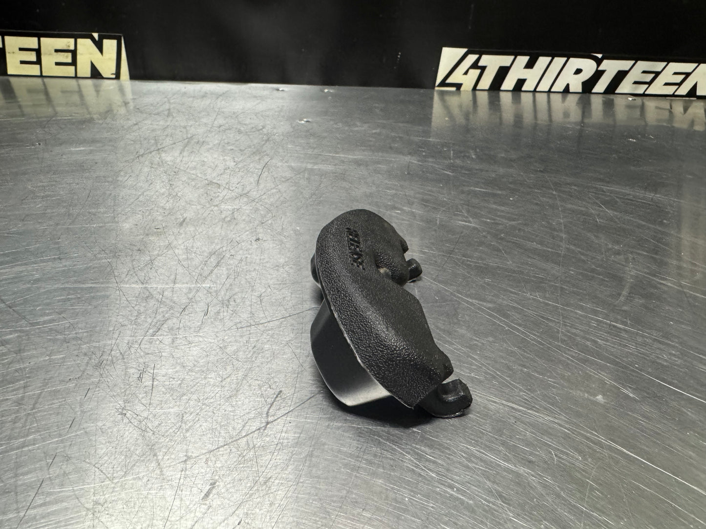 97-04 C5 CORVETTE AIR CLEANER HOUSING STRAP HANDLE OEM #N96