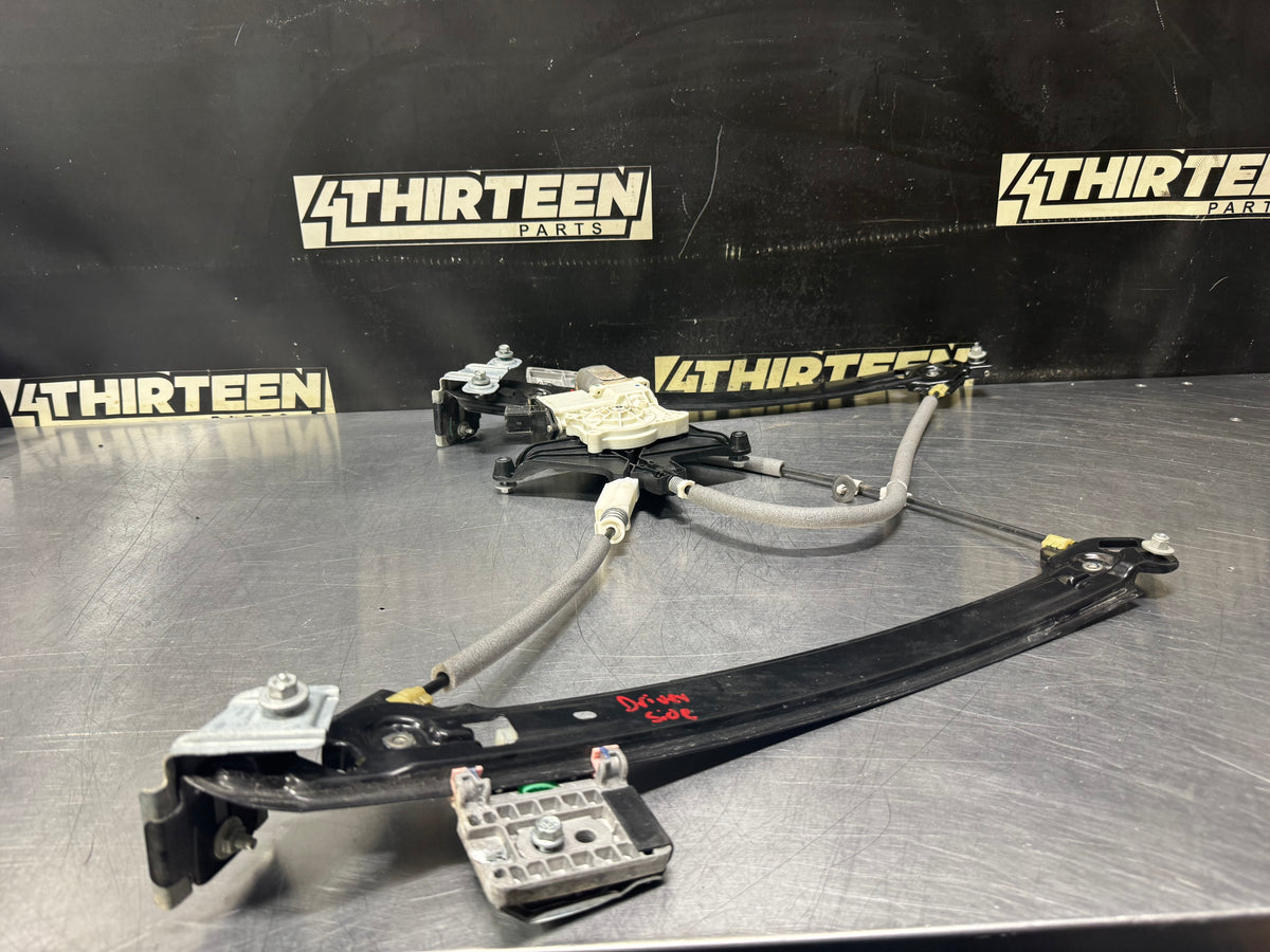 2015 FORD MUSTANG LH DRIVER SIDE WINDOW MOTOR REGULATOR ASSEMBLY OEM #V54