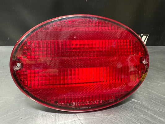 1997 - 2004 CORVETTE C5 RH TAIL BRAKE LIGHT 16523630 OEM