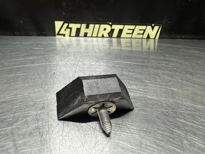 97-04 C5 CORVETTE BATTERY TIE DOWN CLAMP OEM #N676