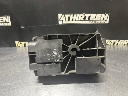 10-11 CHEVROLET CAMARO ENGINE FUSE BOX 22765979 OEM #N344