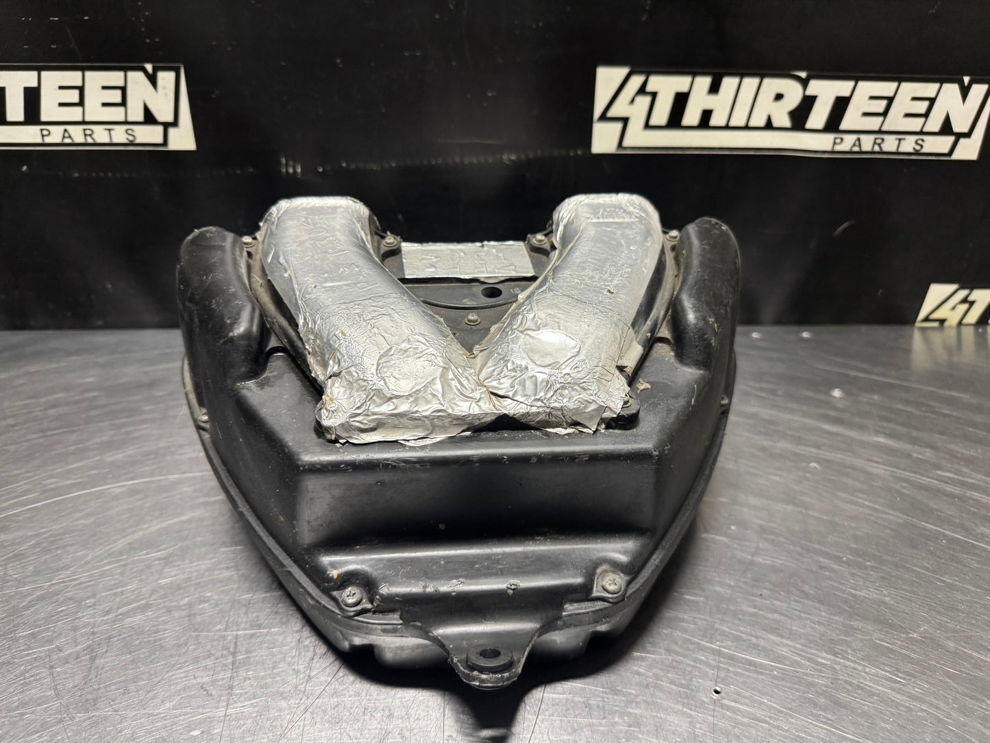 00-01 YAMAHA YZF R1 YZFR1 OEM AIRBOX AIR INTAKE FILTER BOX #N441