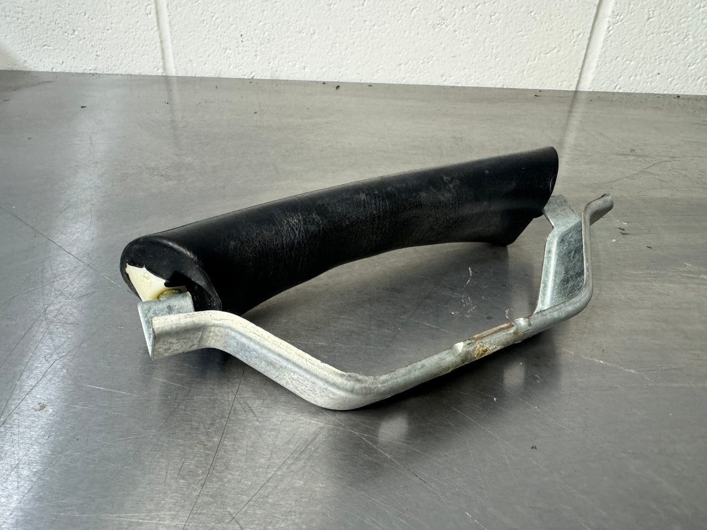 1997-2004 CORVETTE C5 USED OEM LH DOOR PANEL GRAB HANDLE