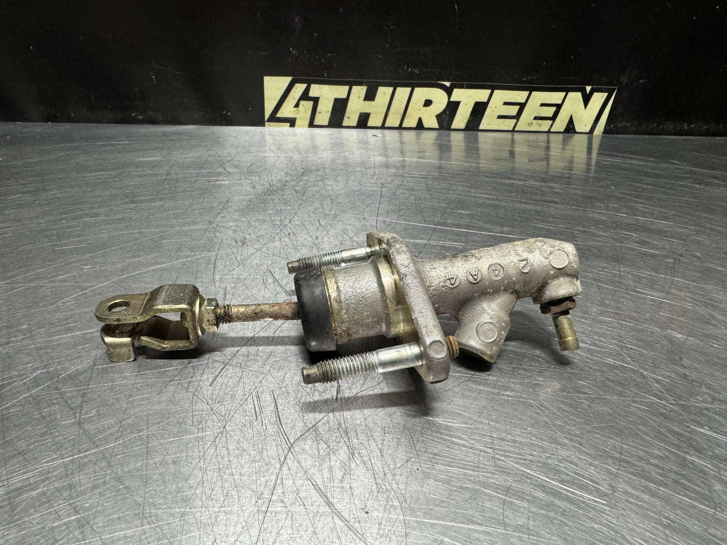 92-00 HONDA CIVIC CLUTCH MASTER CYLINDER OEM #N665