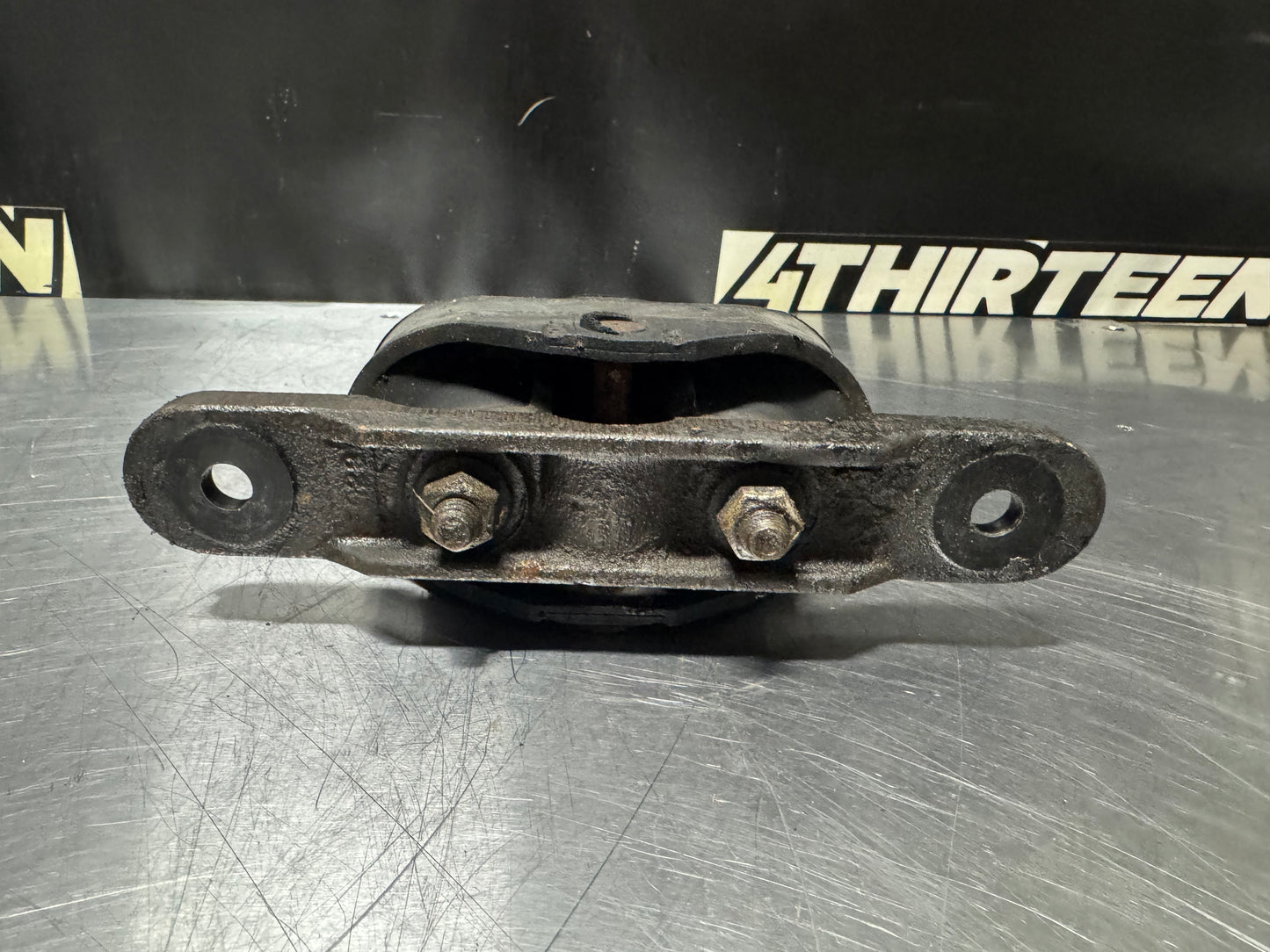 97-04 C5 CORVETTE DIFFERENTIAL MOUNT OEM #N202