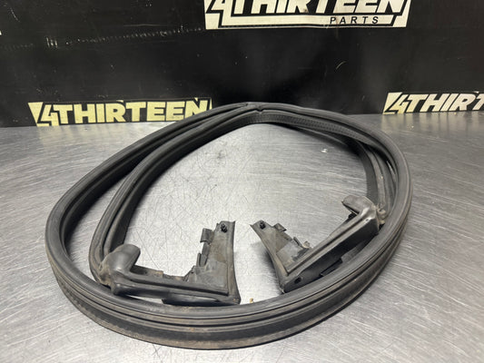 1997-2004 CORVETTE C5 CONVERTIBLE TOP TRUNK SEAL OEM #N514