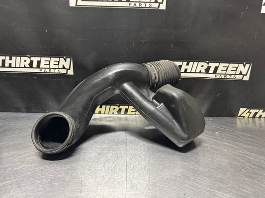 03-06 CHEVY SILVERADO GMC SIERRA AIR INTAKE DUCT TUBE 15679060 OEM #N442