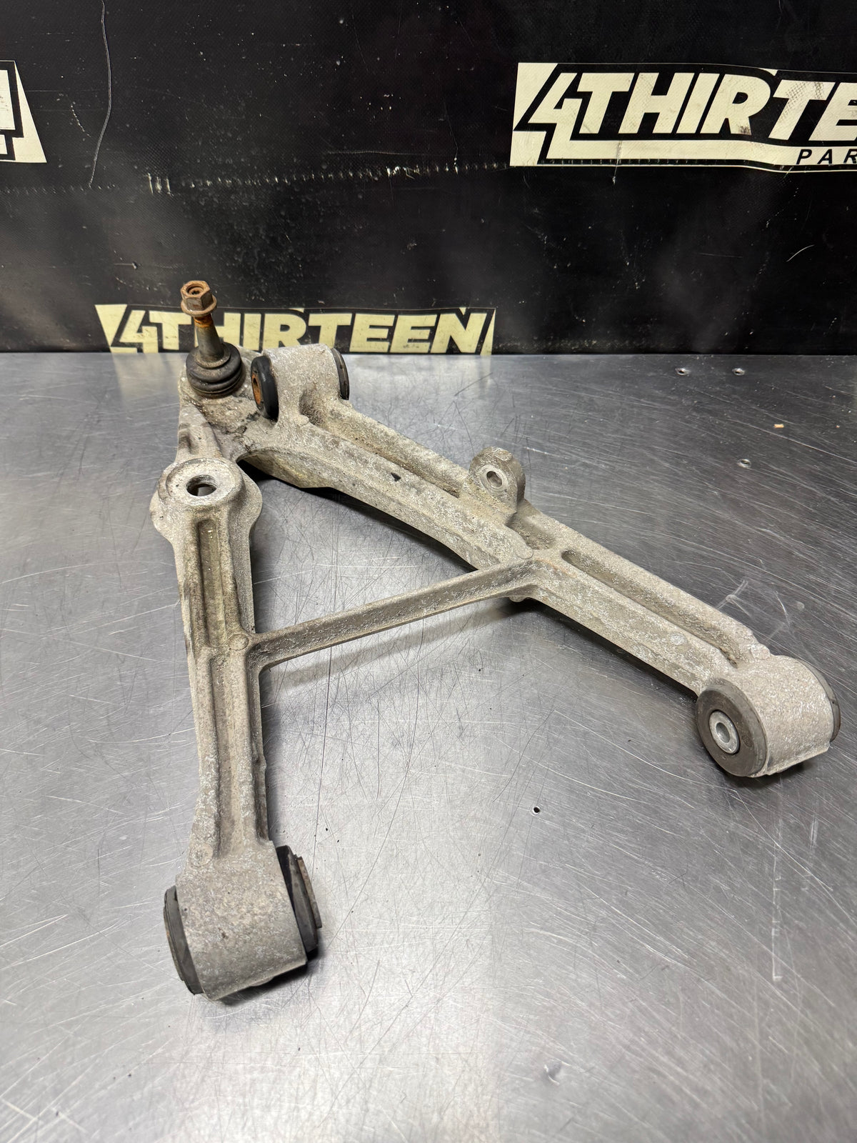 97 - 04 C5 CORVETTE LEFT REAR LOWER CONTROL ARM USED OEM