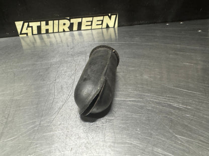 97-04 C5 CORVETTE COWL DRAIN TUBE RUBBER SEAL OEM #N338