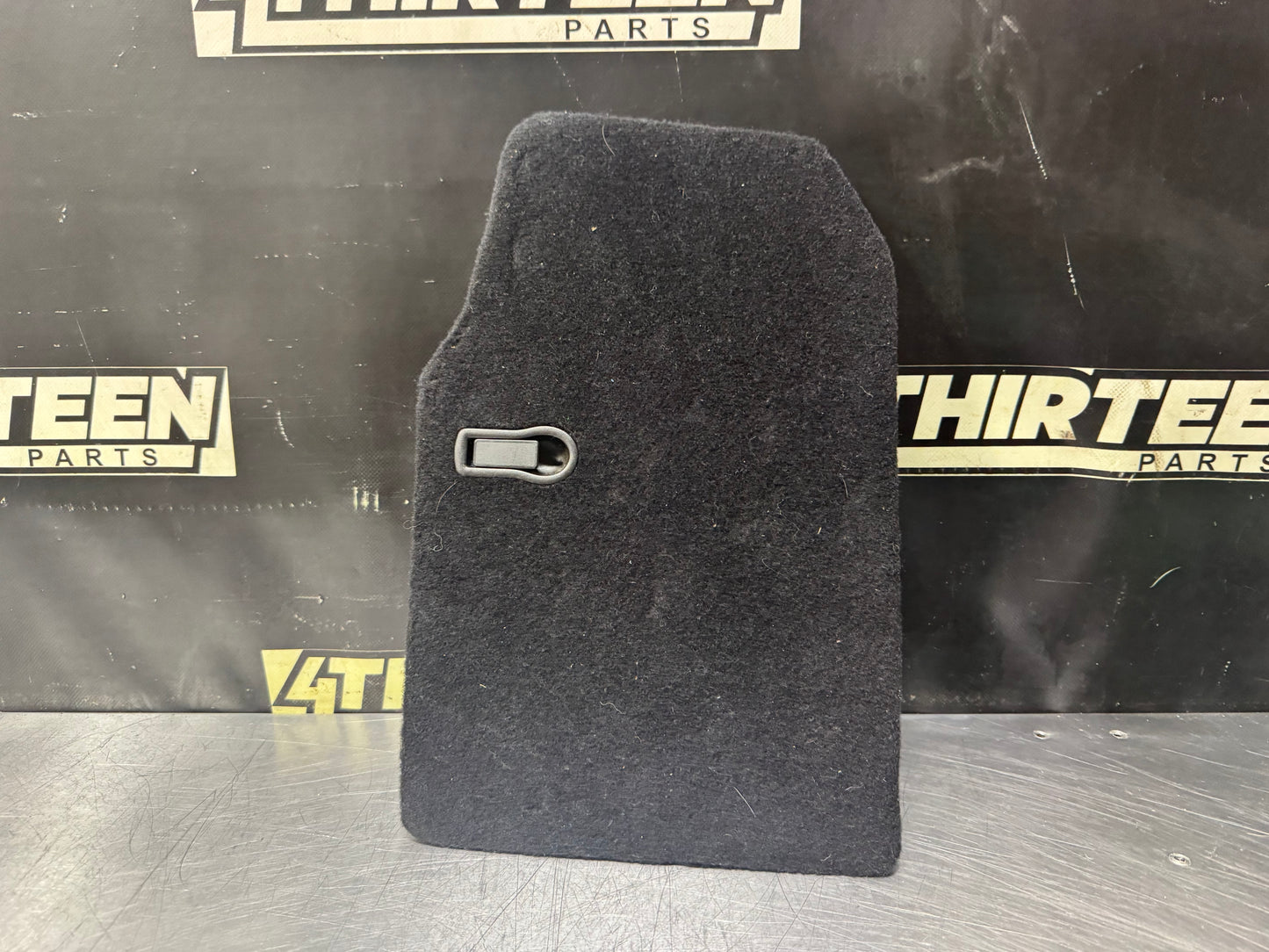 97-04 C5 CORVETTE REAR STORAGE COVER PASSENGER SIDE #N780