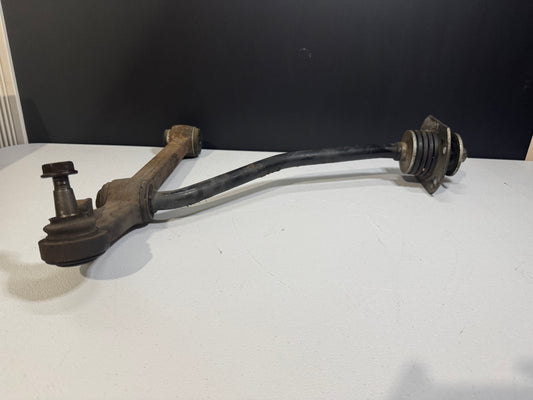 04-06 PONTIAC GTO RH PASSENGER  FRONT CONTROL ARM AND RADIUS OEM #K7
