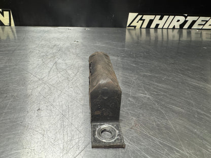 1997-2004 C5 CORVETTE REAR RUBBER EXHAUST HANGER #N122