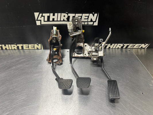92-95 HONDA CIVIC 94-01 ACURA INTEGRA MANUAL PEDAL ASSEMBLY OEM #N212