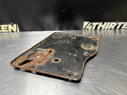 99-07 CHEVROLET SILVERADO BATTERY TRAY 15735435 OEM #N204