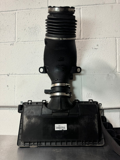 2001-2004 CORVETTE C5 AIR INTAKE OEM W/ MAF WITHOUT STRAPS OR FILTER 24-02