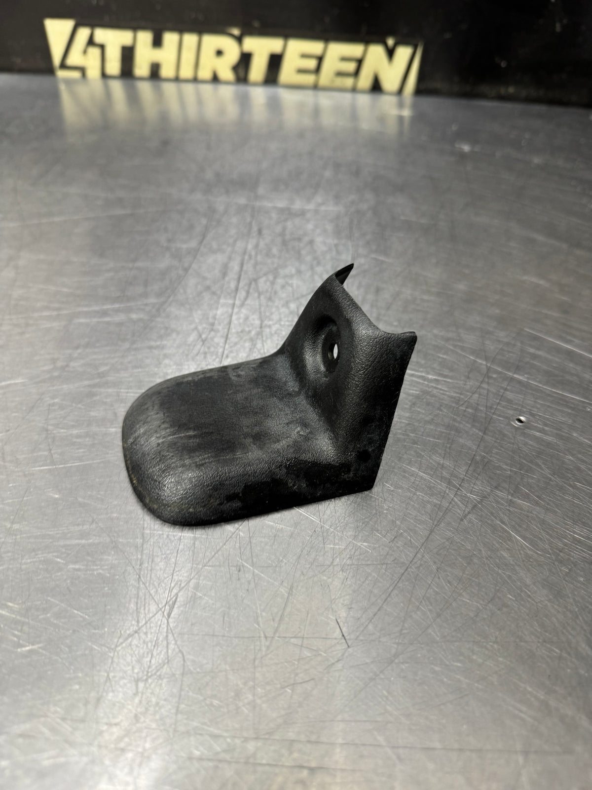 97 -04 CORVETTE C5 SEAT TRACK COVER #N998