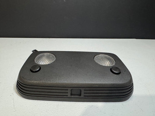 10-14 FORD MUSTANG OVERHEAD DOME LIGHT OEM #K12