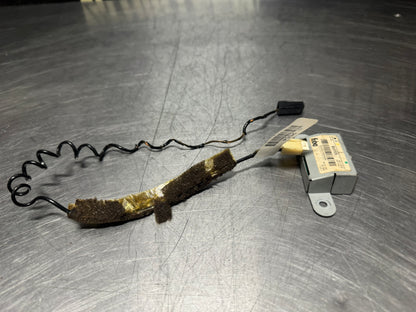 97-04 C5 CORVETTE RADIO ANTENNA BUFFER MODULE 09351701 OEM #N368
