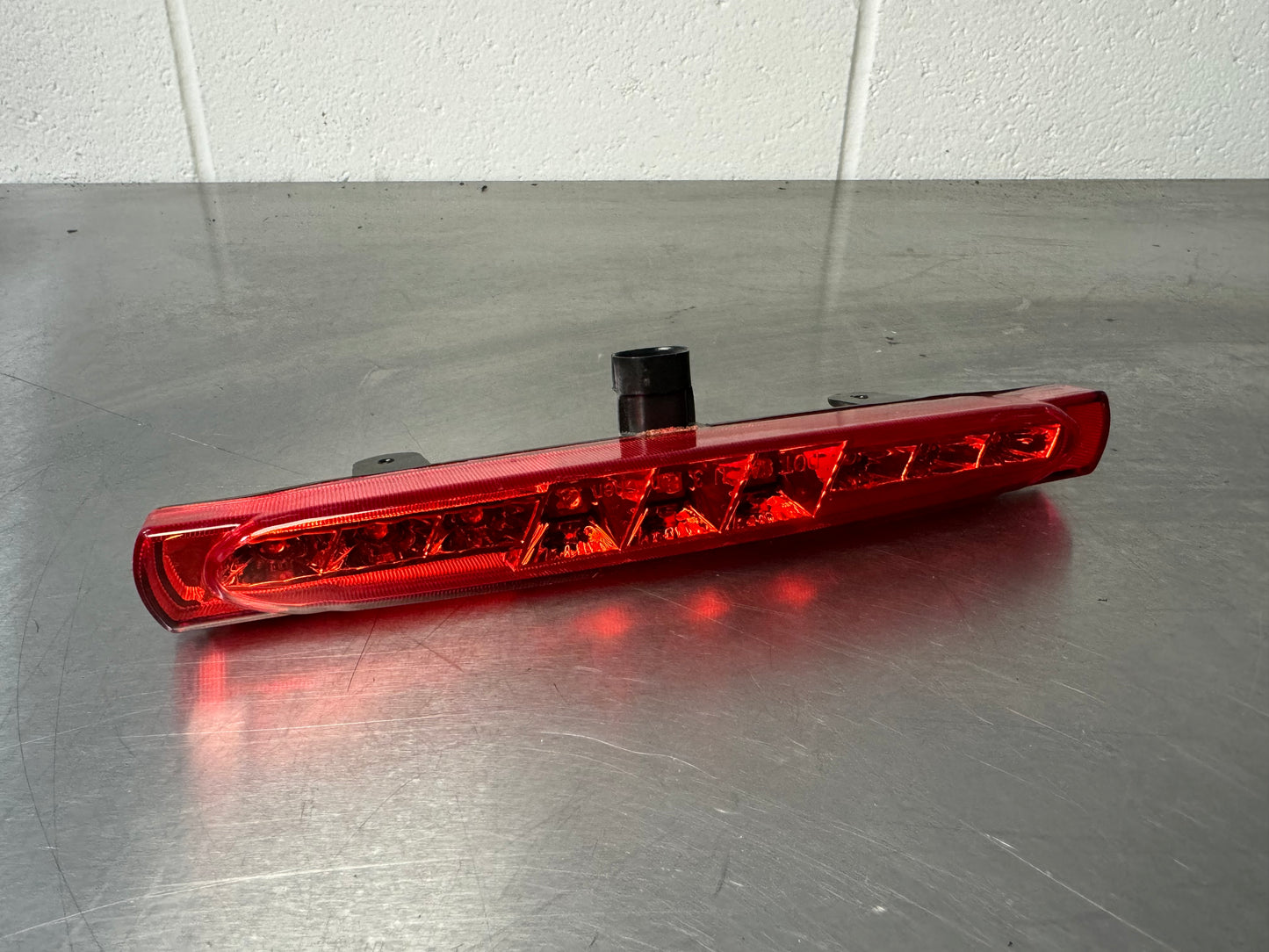 1997-2004 CORVETTE C5 USED LED THIRD BRAKE LIGHT #24