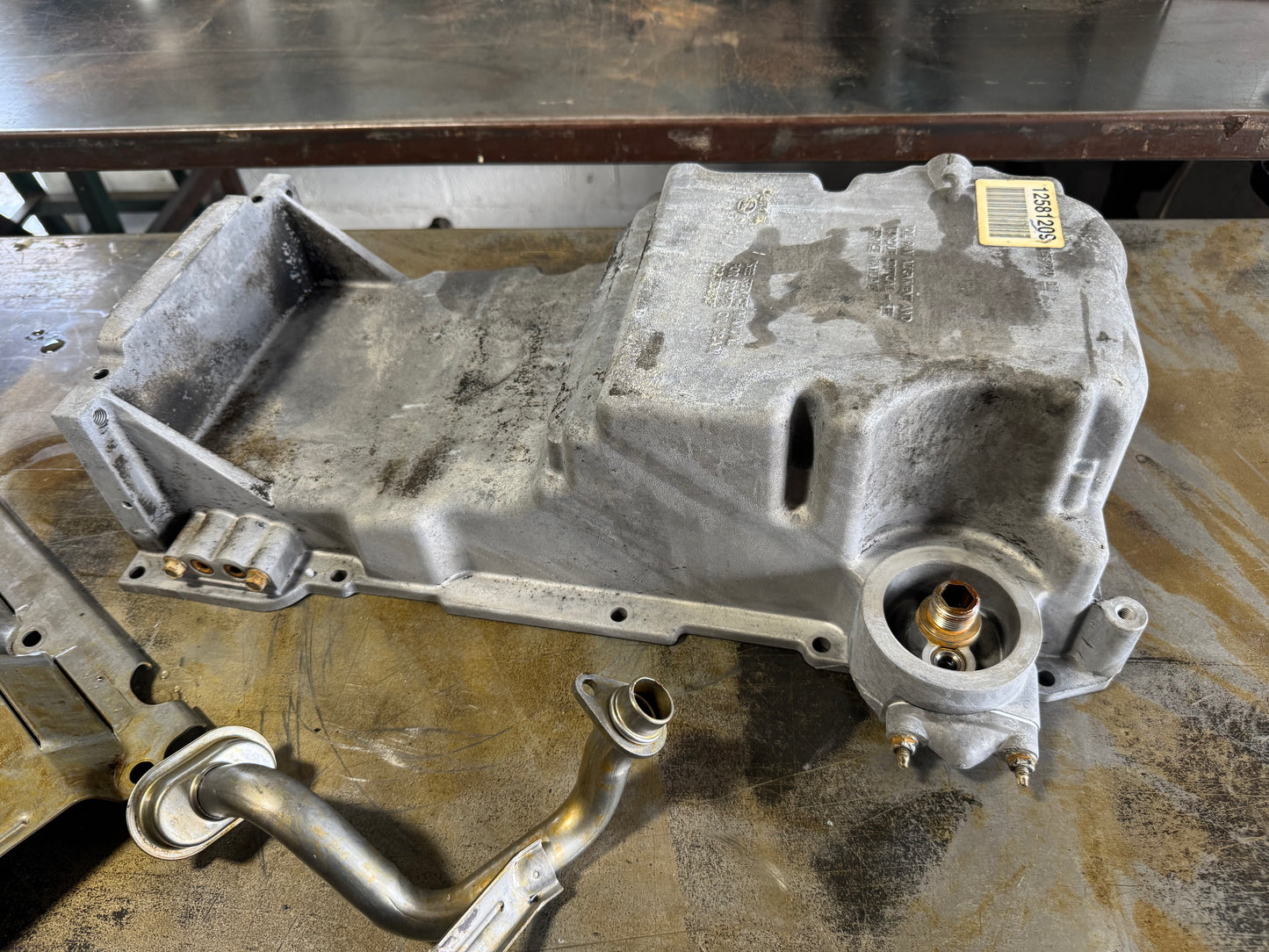 04-06 PONTIAC GTO OIL PAN LS1 LS2 OEM 5.7 6.0 FRONT SUMP OEM AND TRAY #N79