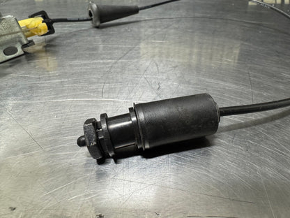 2005-2013 CORVETTE FUEL FILLER DOOR RELEASE SOLENOID LATCH NEW GM #X25