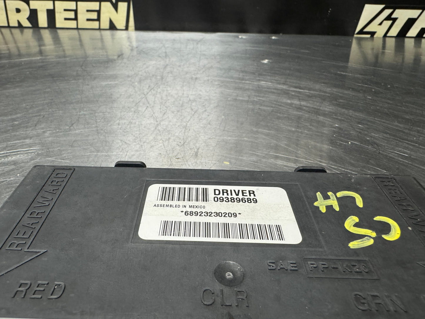 1997-1999 C5 CORVETTE LH DRIVER SIDE DOOR CONTROL MODULE 09389689 USED OEM #N234