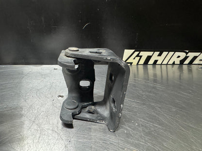 1997 - 2004 CORVETTE C5 LH DRIVER DOOR HINGES #N237
