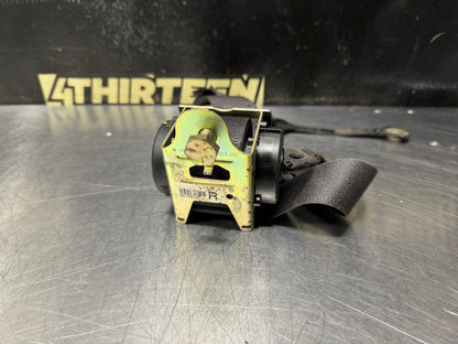 04-06 PONTIAC GTO RIGHT HAND SEATBELT WITH RETRACTOR OEM #X35