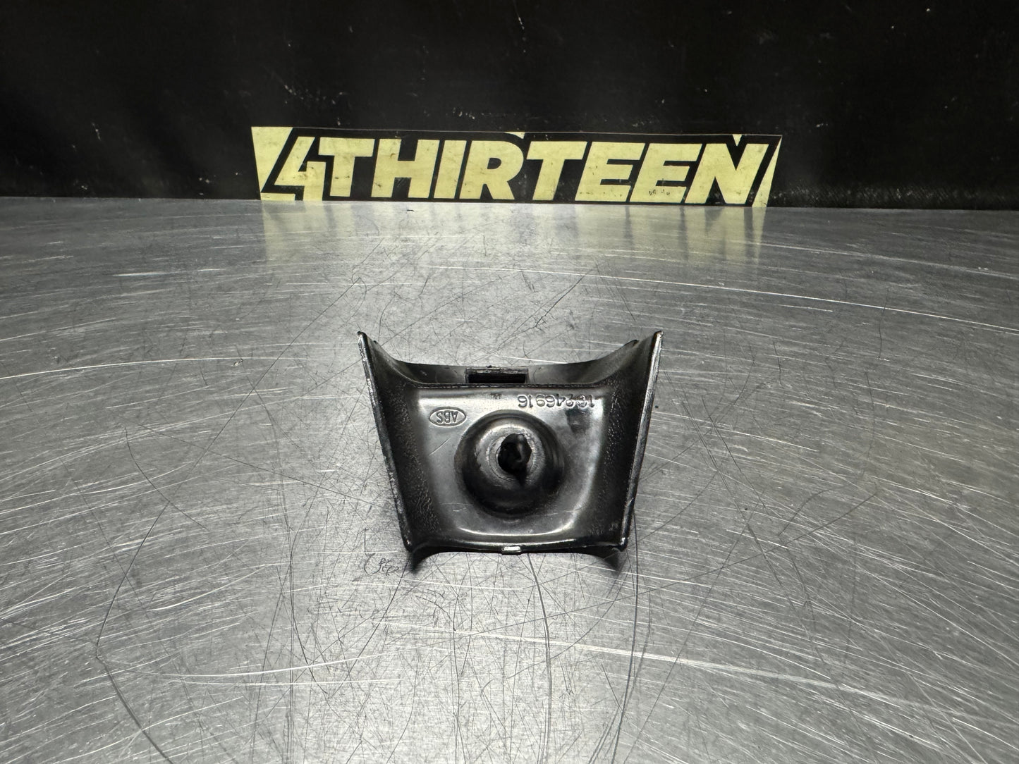 97 -04 CORVETTE C5 SEAT TRACK COVER #N596