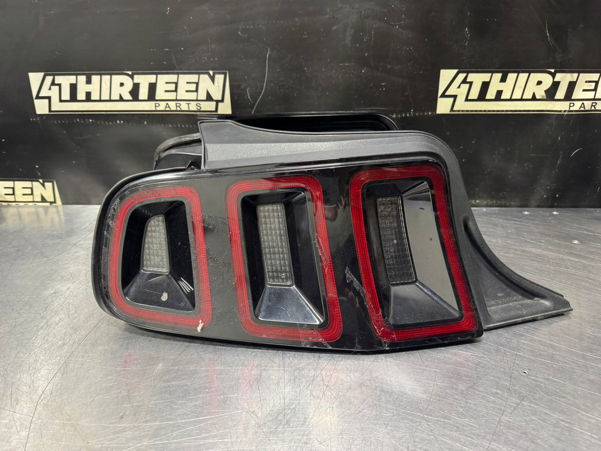 2014 MUSTANG GT TAIL LIGHTS OEM #V55